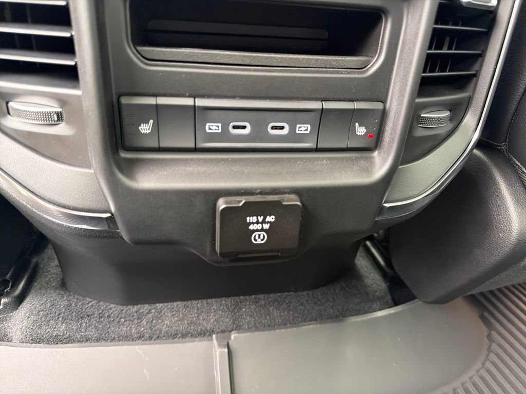 New 2026 RAM 1500 Laramie w/ Night Edition AWD/4WD image 39