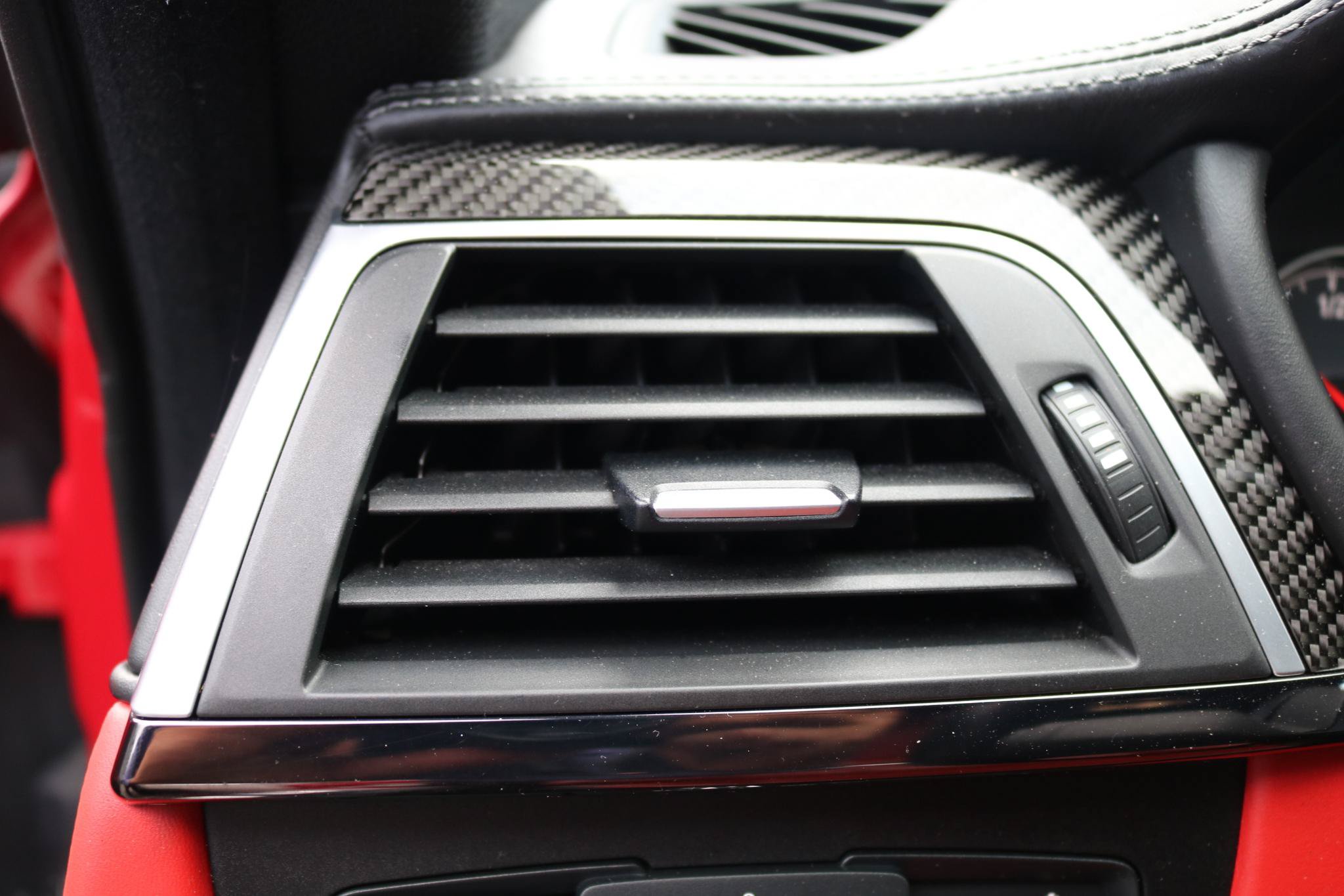 Used 2020 BMW M4 Coupe w/ Competition Package RWD image 21