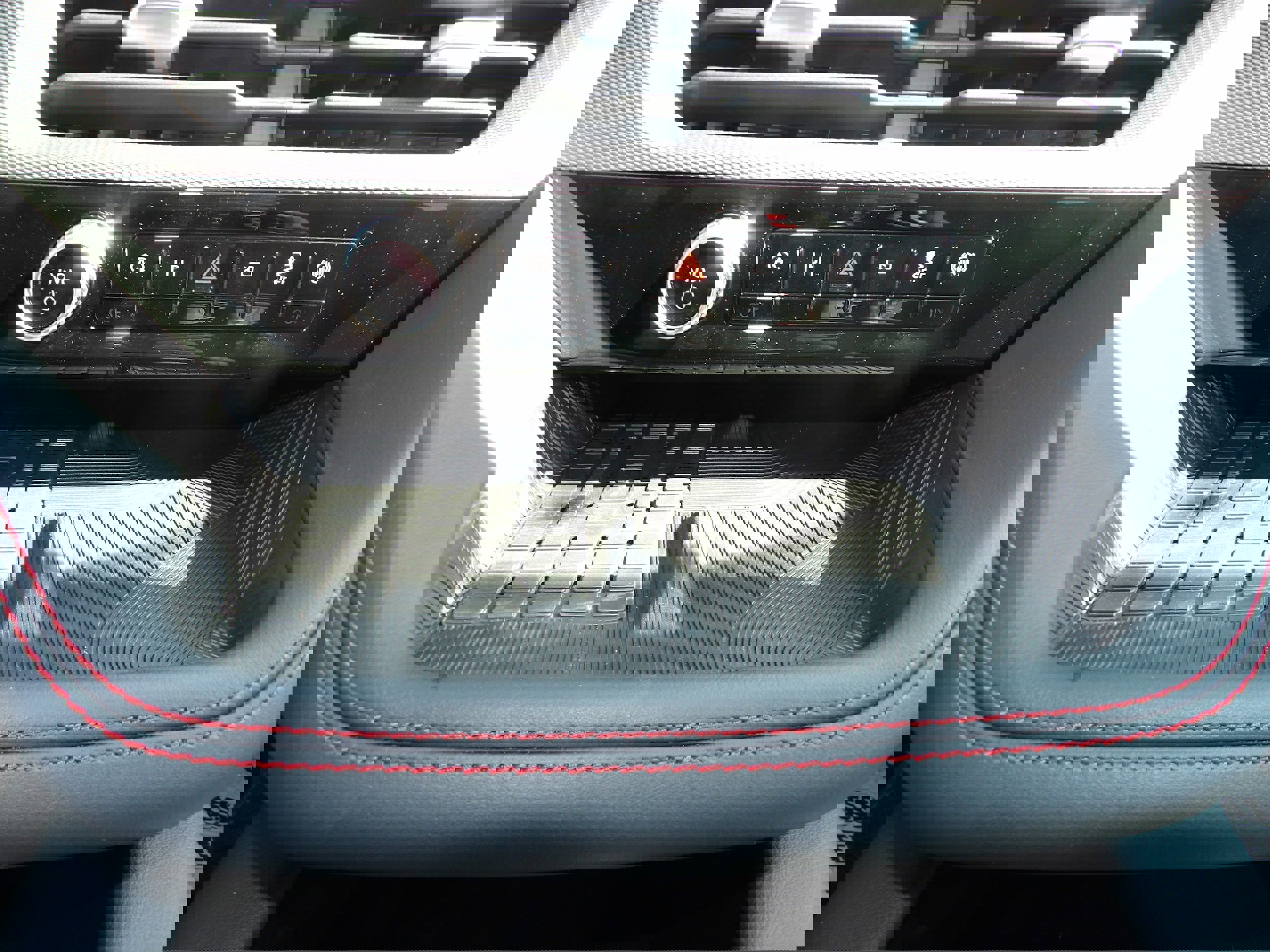 New 2025 Ford Explorer ST image 20