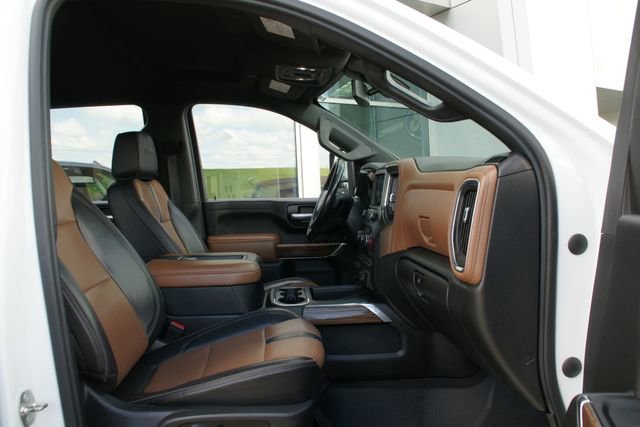 Used 2020 Chevrolet Silverado 2500 High Country w/ Safety Package II AWD/4WD image 39