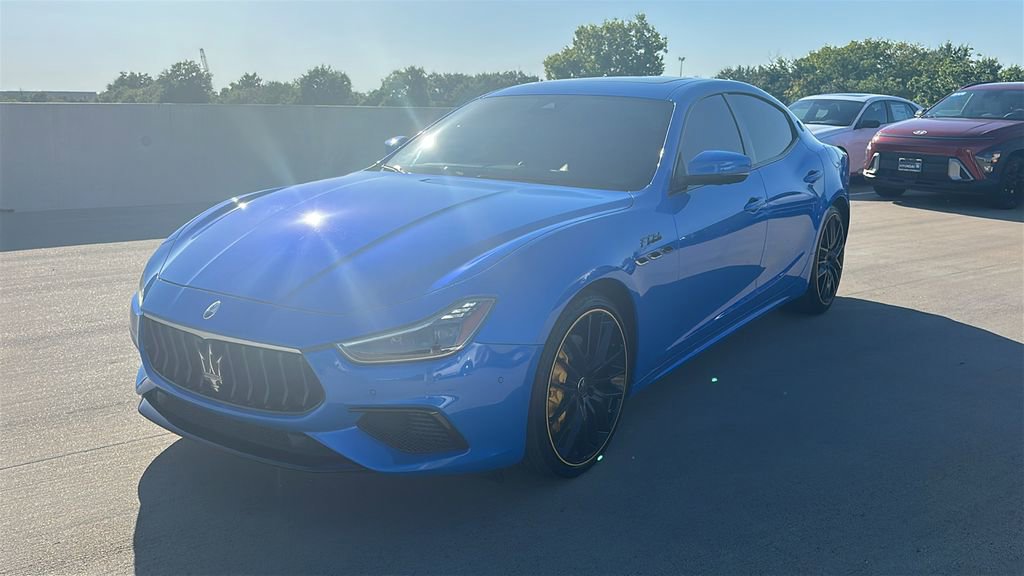 Used 2022 Maserati Ghibli F Tributo RWD image 11