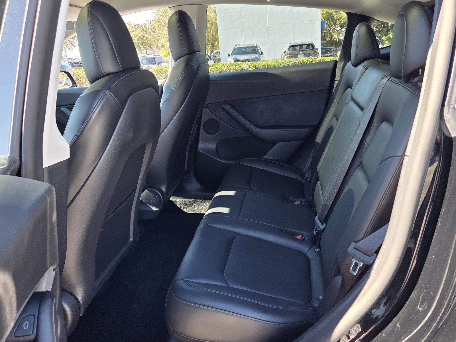 Used 2022 Tesla Model Y Performance image 11