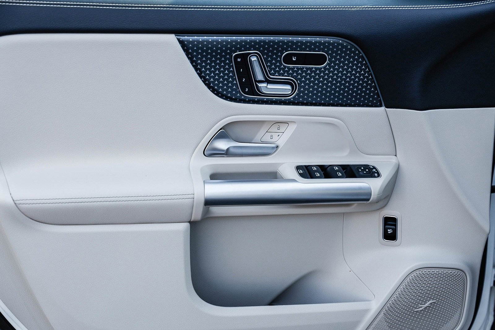 Certified 2025 Mercedes-Benz GLA 250 GLA 250 image 21