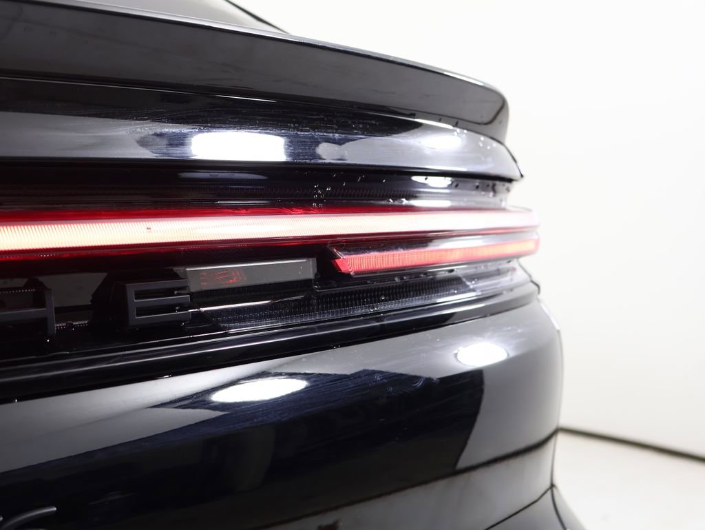 New 2026 Porsche Cayenne GTS image 14