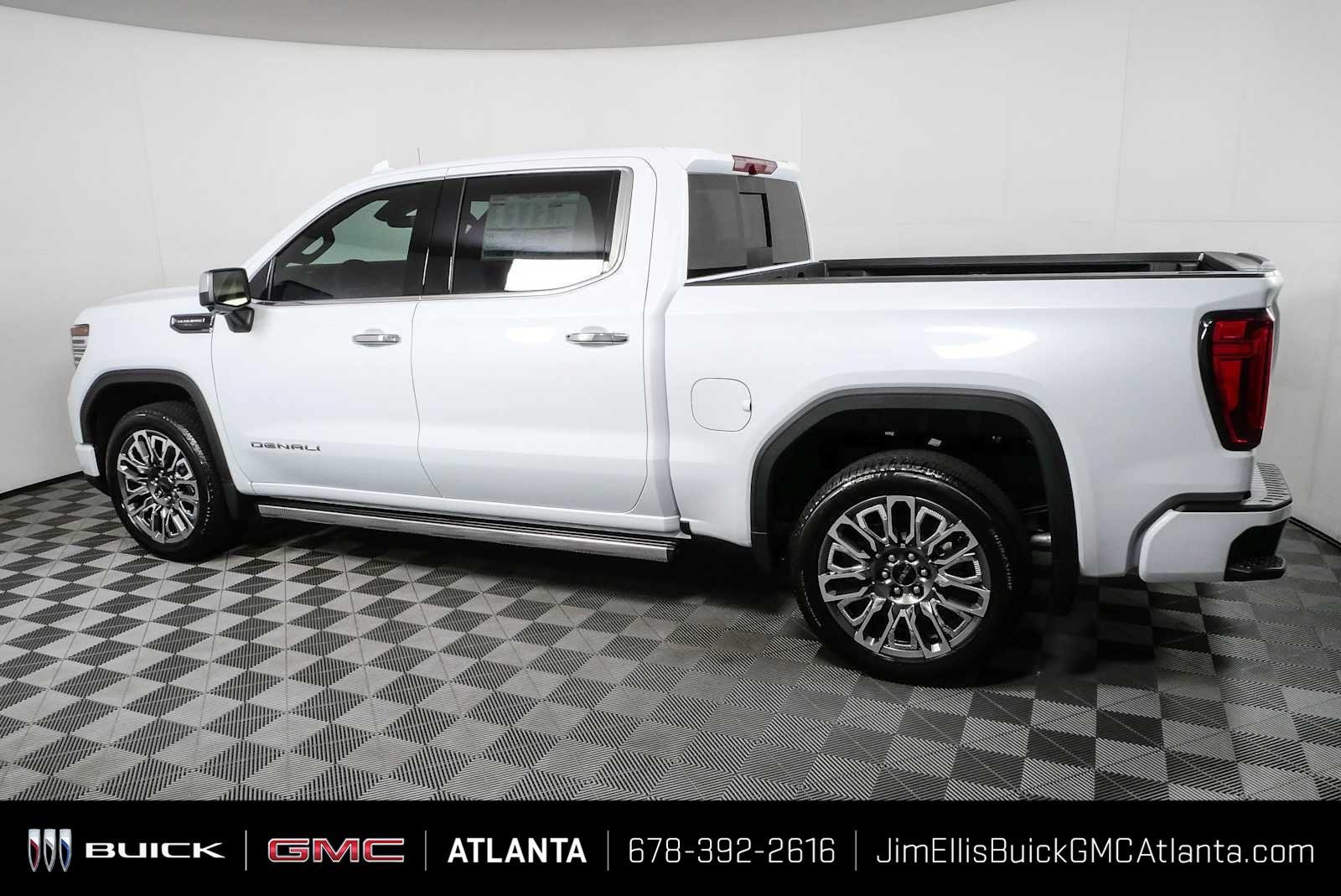 New 2026 GMC Sierra 1500 Denali Ultimate AWD/4WD image 32