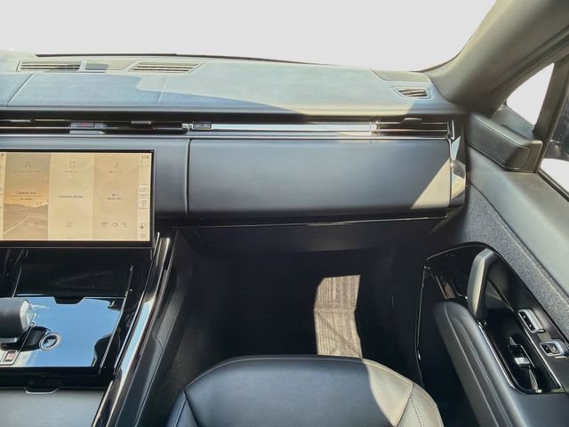 Used 2024 Land Rover Range Rover Sport Dynamic SE AWD/4WD image 19