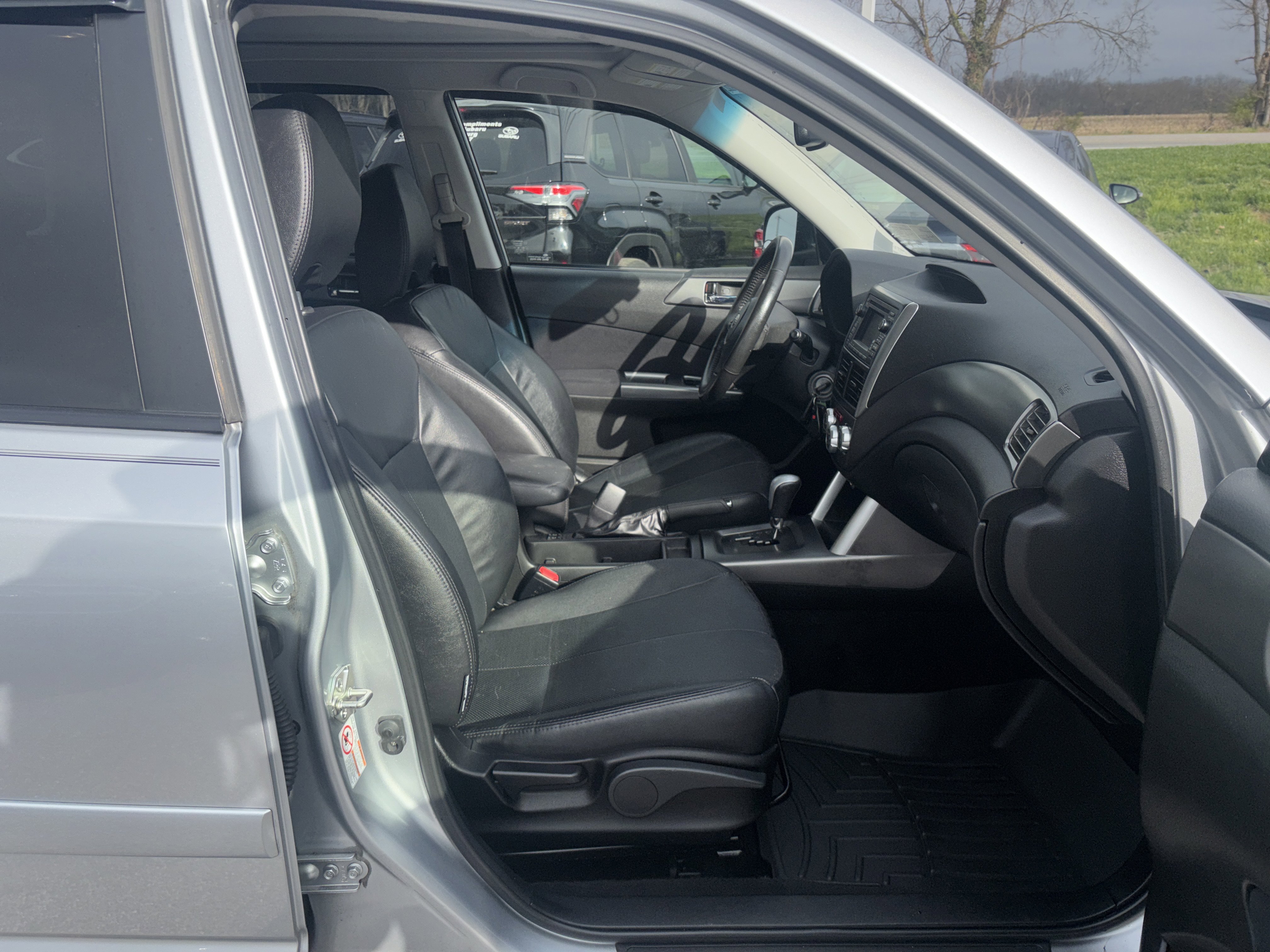 Used 2013 Subaru Forester 2.5X Limited AWD/4WD image 16