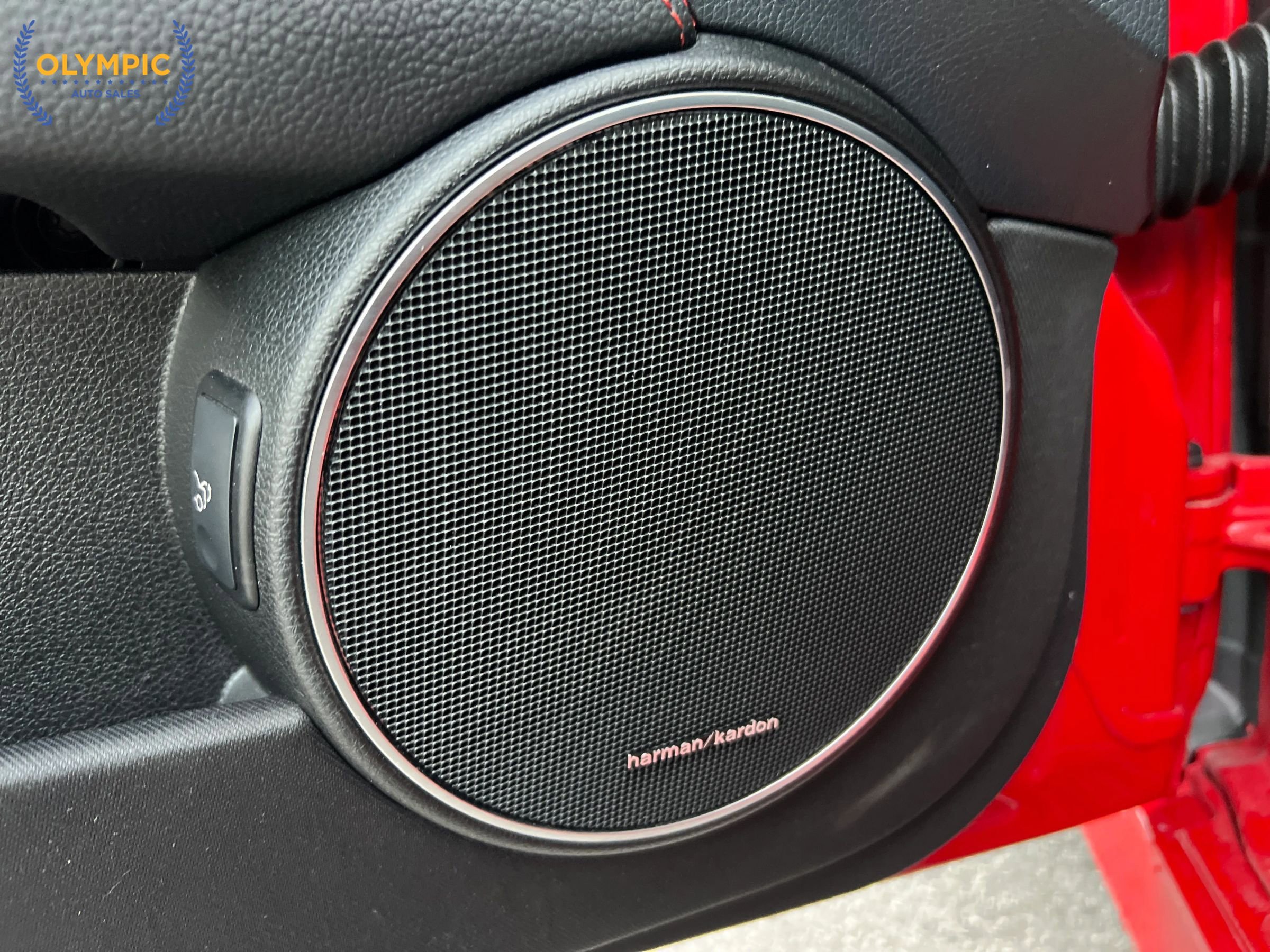 Used 2014 Mercedes-Benz C 250 Sedan w/ Premium 1 Package image 36