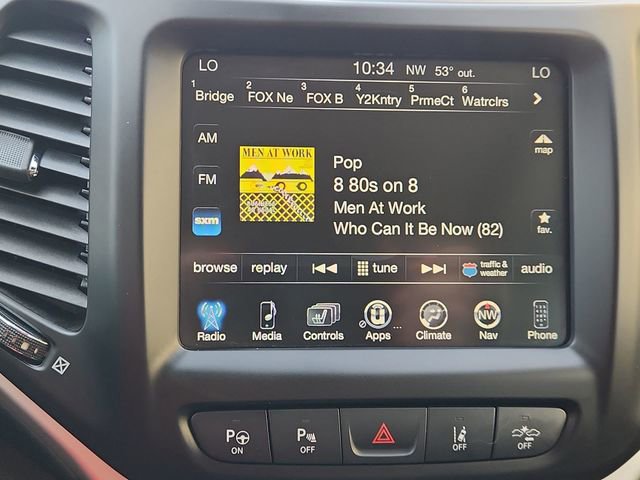 Used 2018 Jeep Cherokee Overland w/ Technology Group image 13