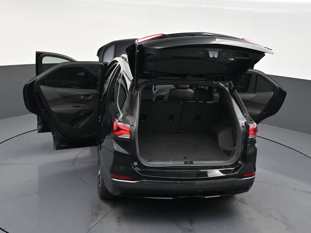 Used 2022 Chevrolet Equinox RS w/ RS Leather Package FWD image 33
