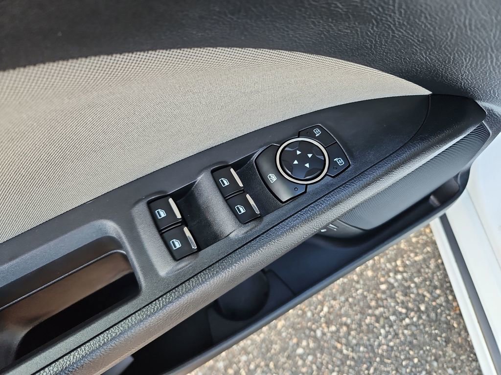 Used 2018 Ford Fusion S FWD image 23