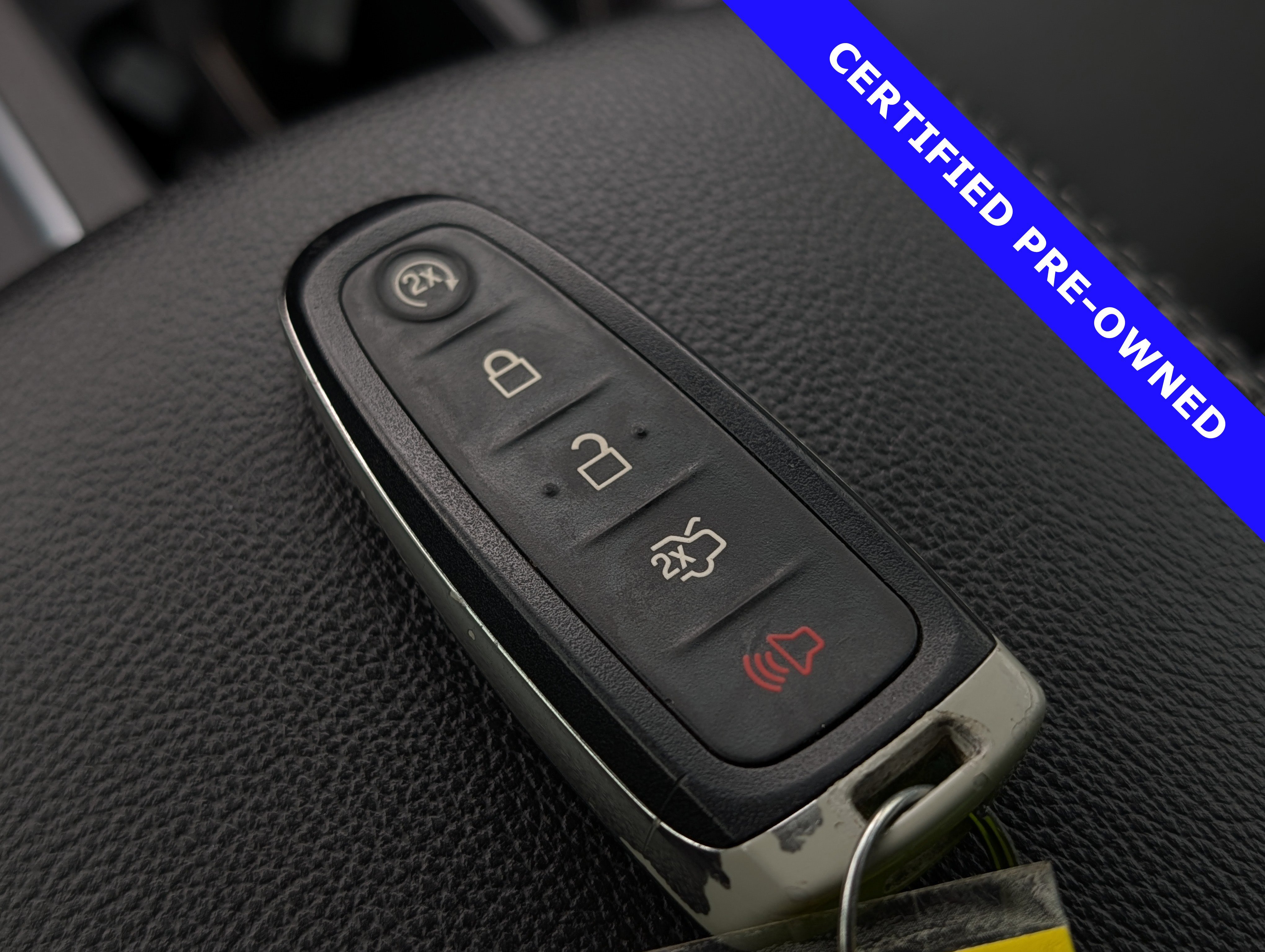 Certified 2018 Ford Escape Titanium image 34