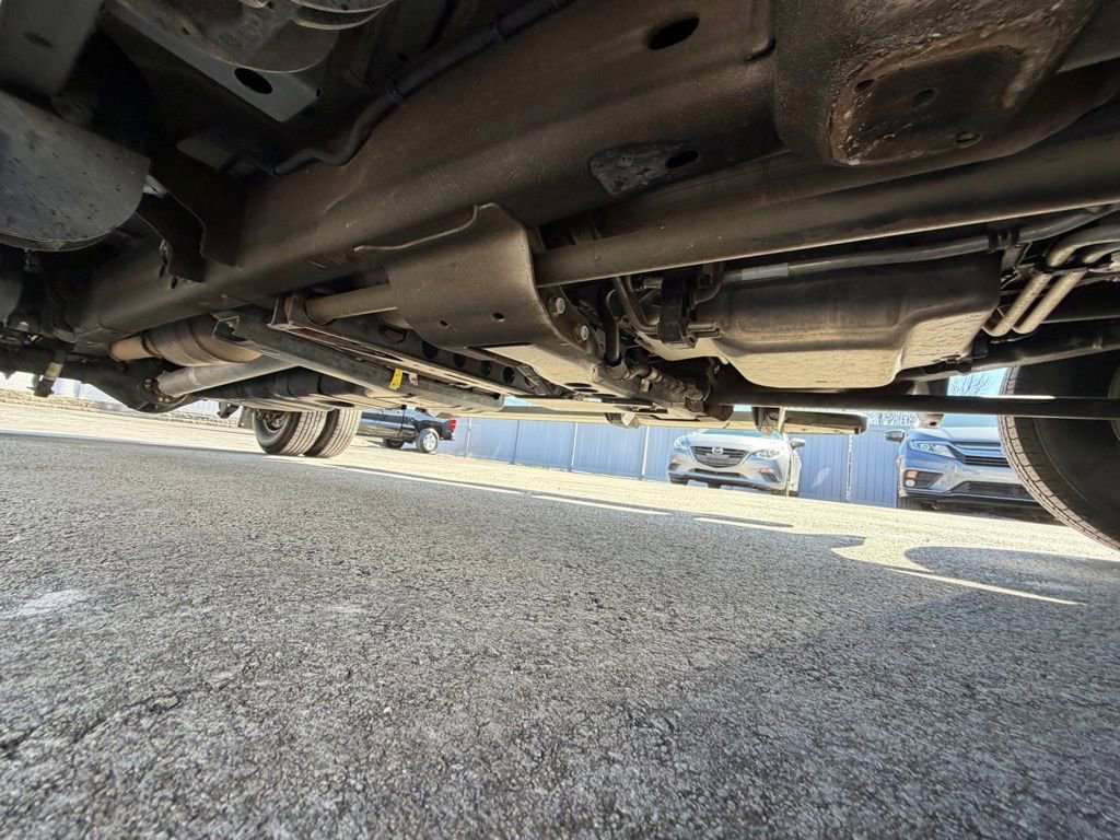 Used 2021 Chevrolet Silverado 3500 High Country image 34