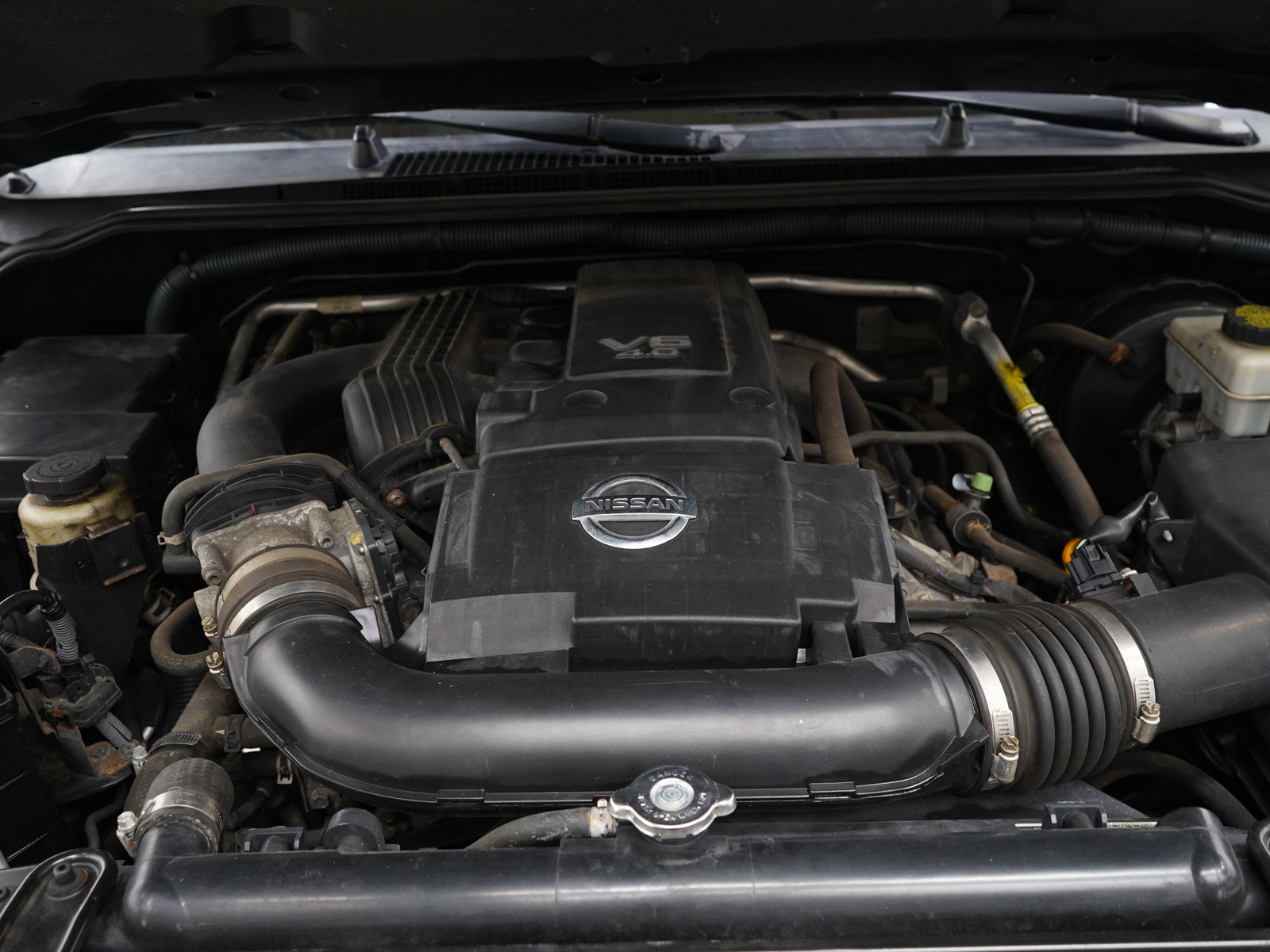 Used 2012 Nissan Frontier PRO-4X AWD/4WD image 29