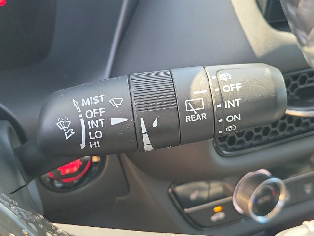 Used 2025 Honda HR-V EX-L image 24