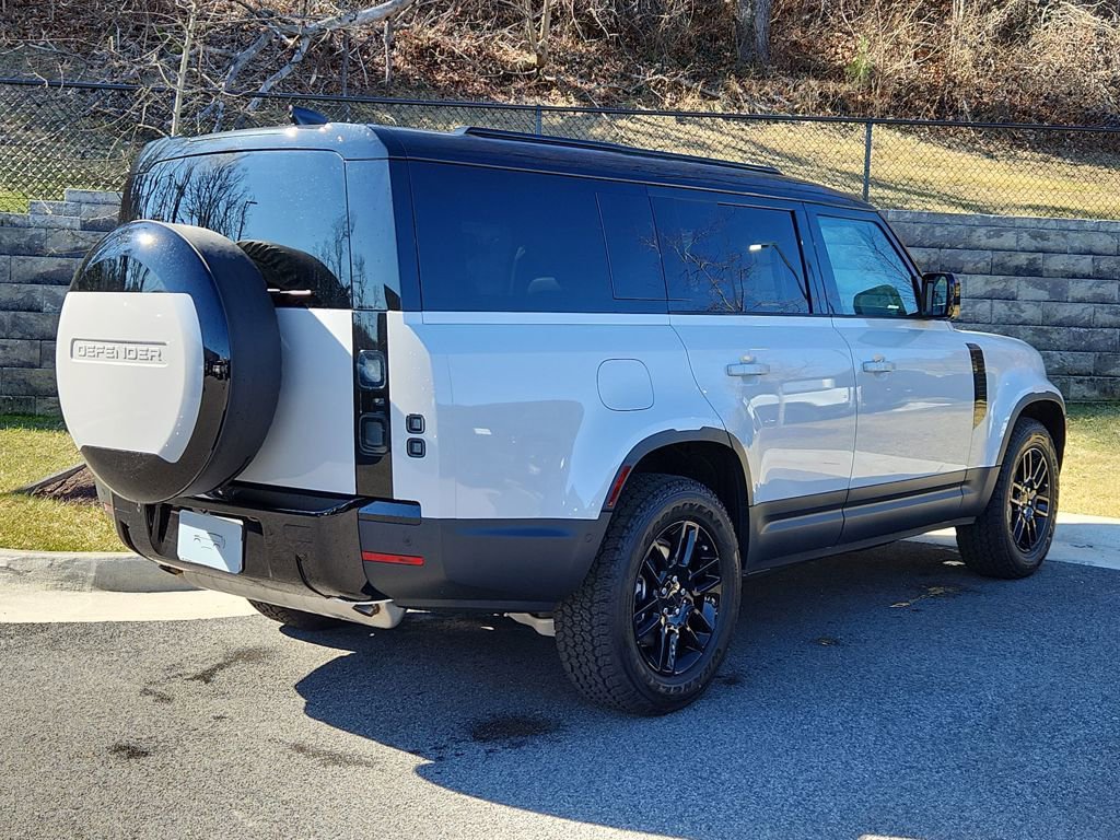 New 2026 Land Rover Defender 130 S image 2