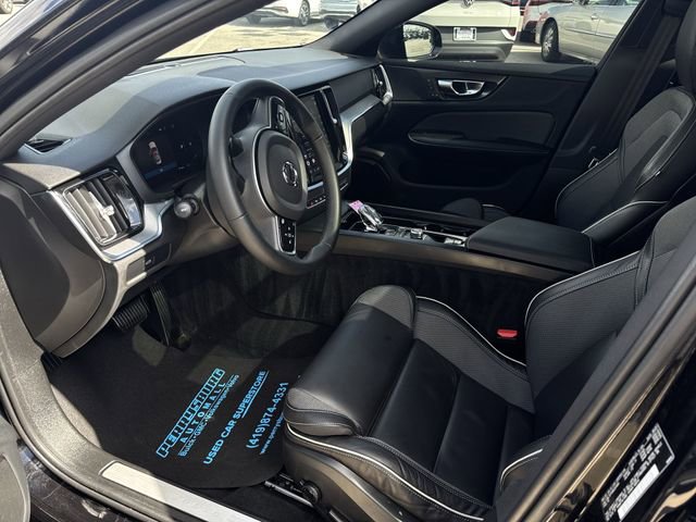 Used 2024 Volvo S60 B5 Plus image 10