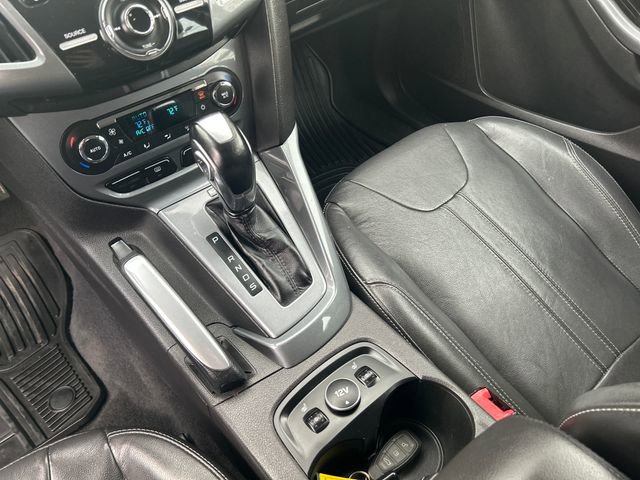 Used 2012 Ford Focus Titanium image 25