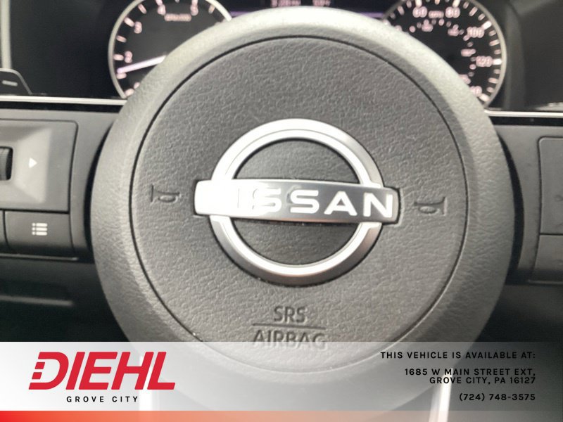 Used 2023 Nissan Rogue SV AWD/4WD image 25