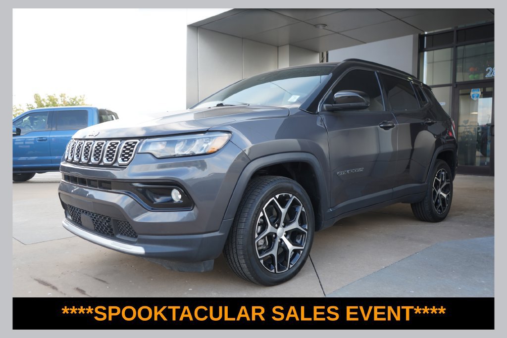 Used 2024 Jeep Compass Limited AWD/4WD image 1