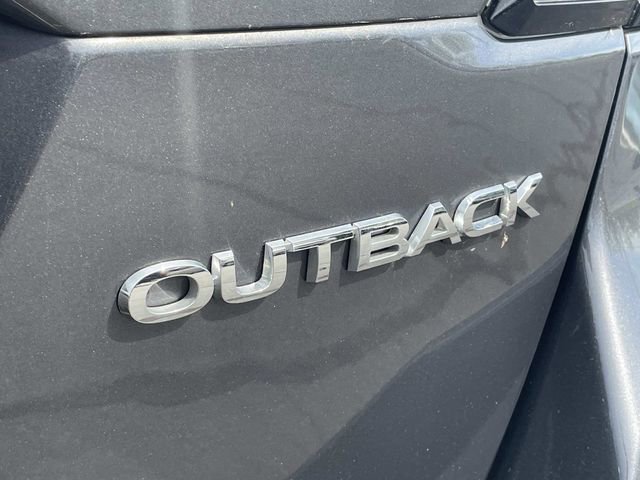 Used 2022 Subaru Outback Premium image 11