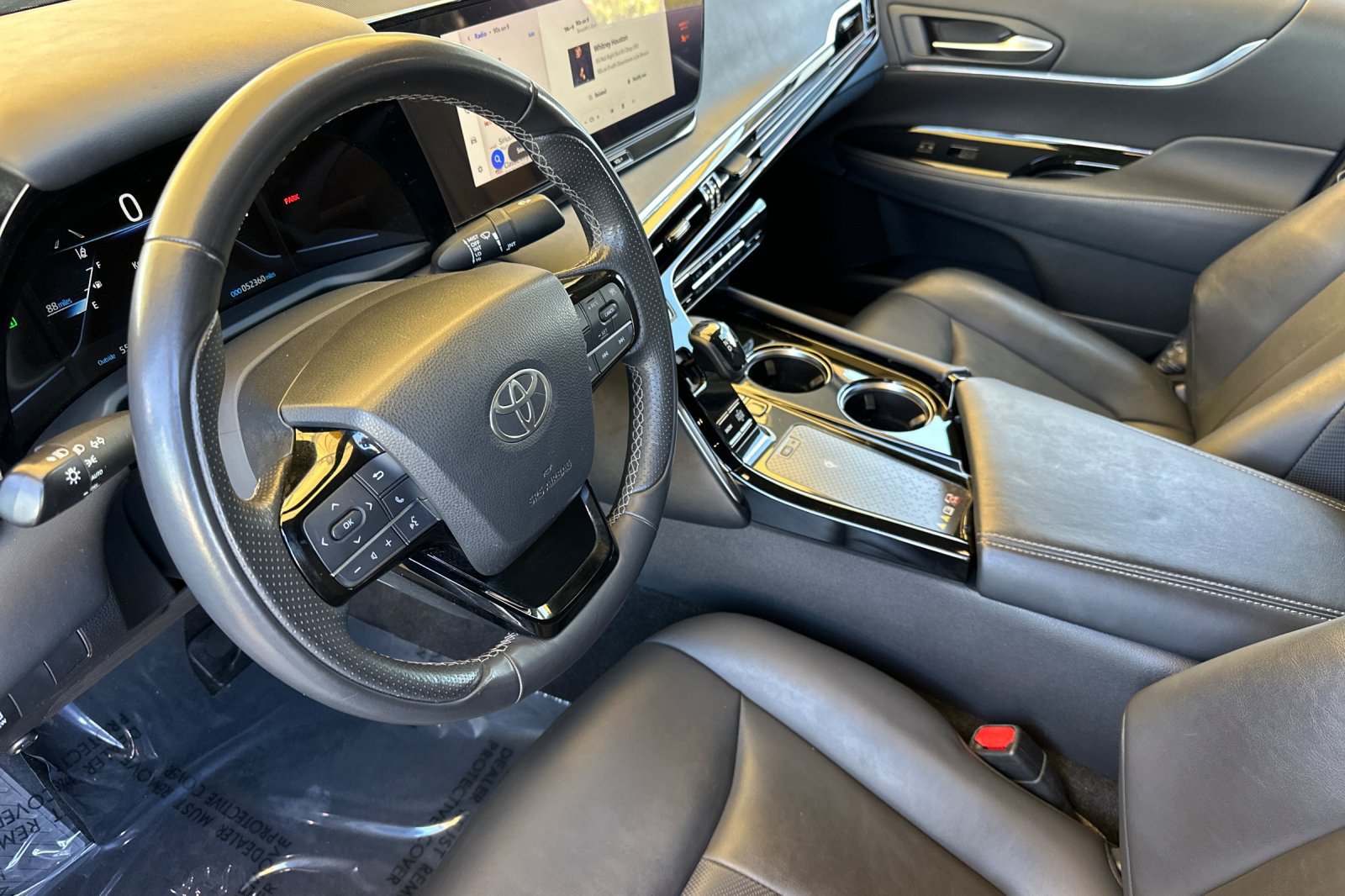 Certified 2023 Toyota Mirai w/ Advanced Technology Package RWD image 12