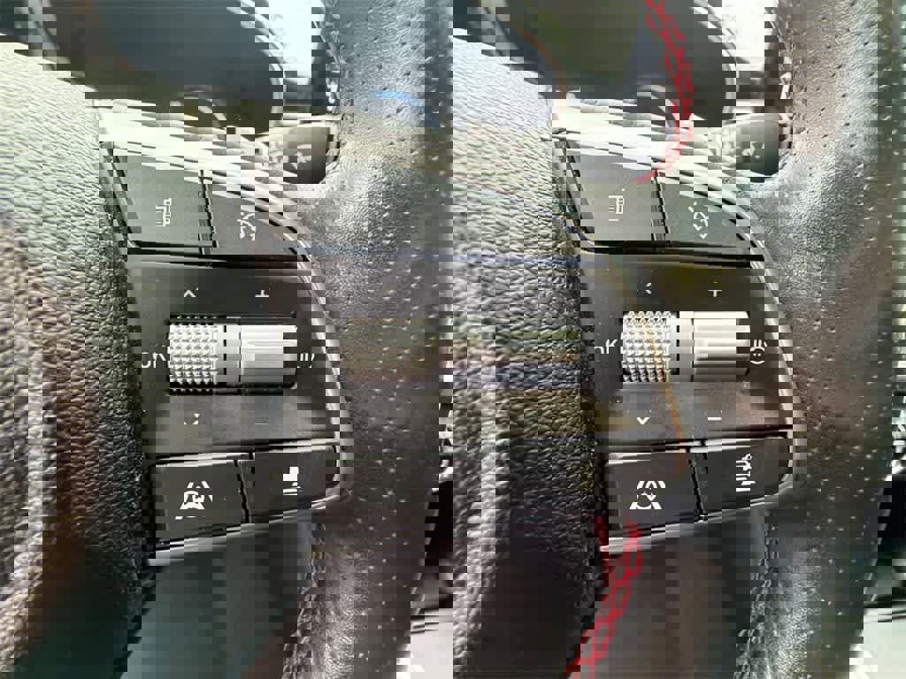 Used 2023 Genesis G70 3.3T w/ Sport Prestige Package image 24