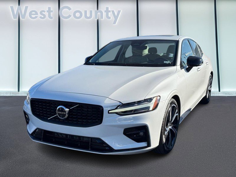 Certified 2024 Volvo S60 B5 Plus w/ Protection Package Premier image 9