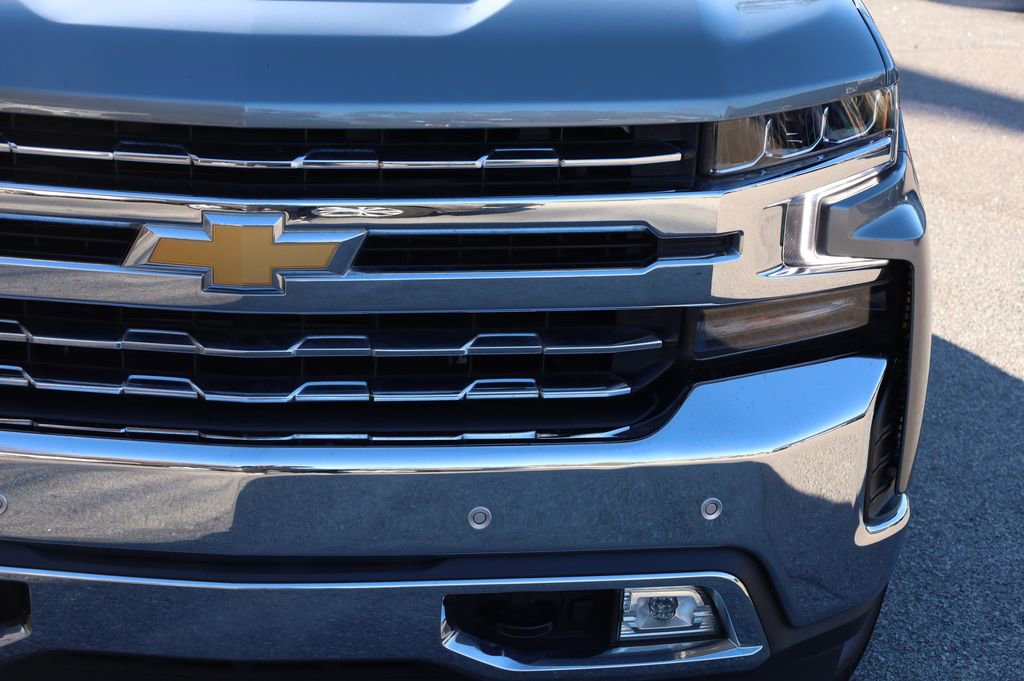 Used 2021 Chevrolet Silverado 1500 LTZ w/ LTZ Premium Package image 17