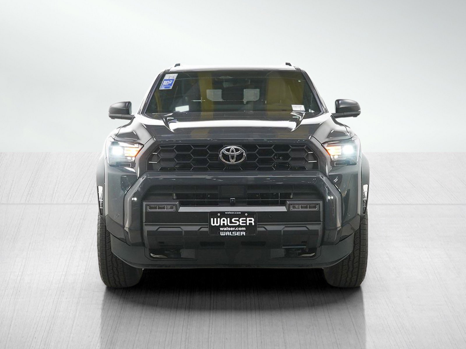 Used 2025 Toyota 4Runner TRD Sport AWD/4WD image 8