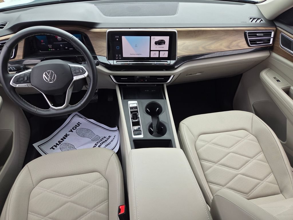 Used 2026 Volkswagen Atlas SE FWD image 9