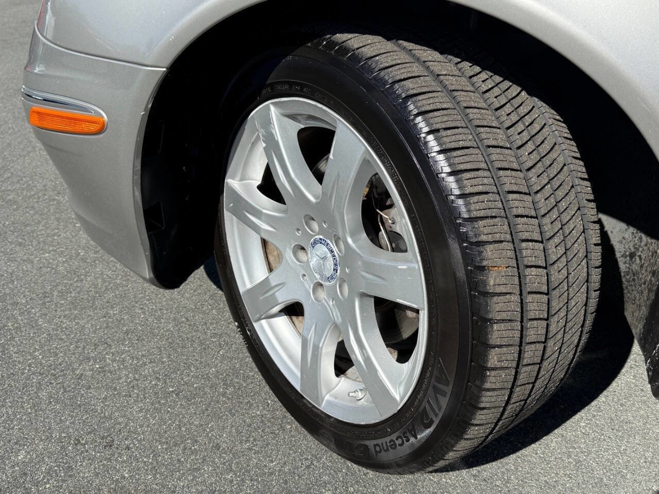 Used 2008 Mercedes-Benz E 350 4MATIC Wagon w/ Premium Pkg 2 image 28