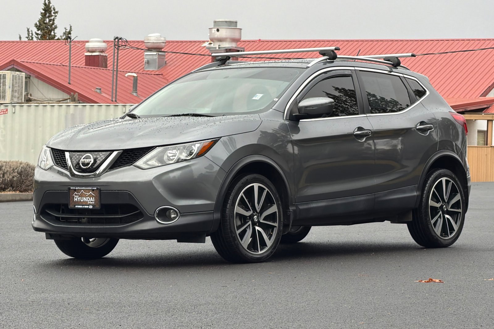 Used 2018 Nissan Rogue Sport SL image 9