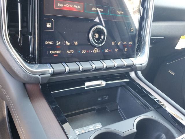 New 2026 GMC Yukon Denali w/ Denali Reserve Package AWD/4WD image 23