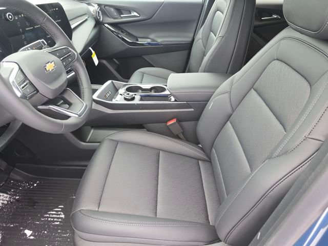 New 2026 Chevrolet Equinox LT w/ Convenience Package II image 28