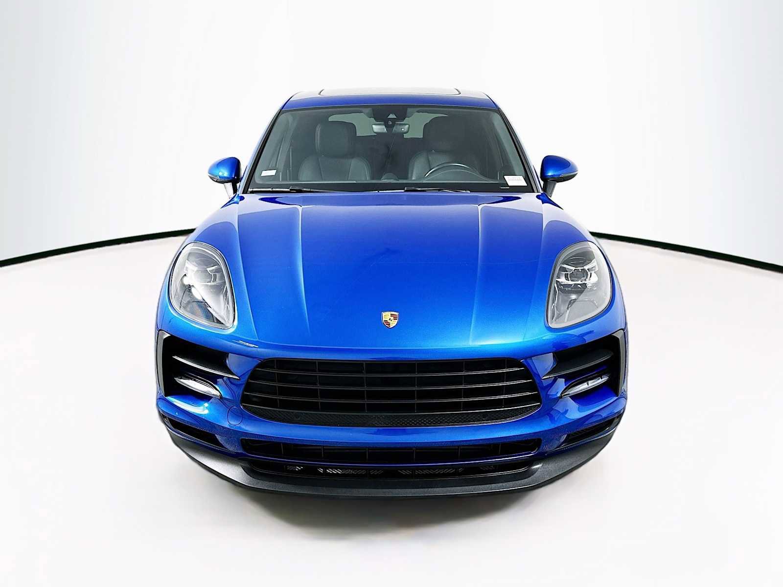 Certified 2020 Porsche Macan image 6