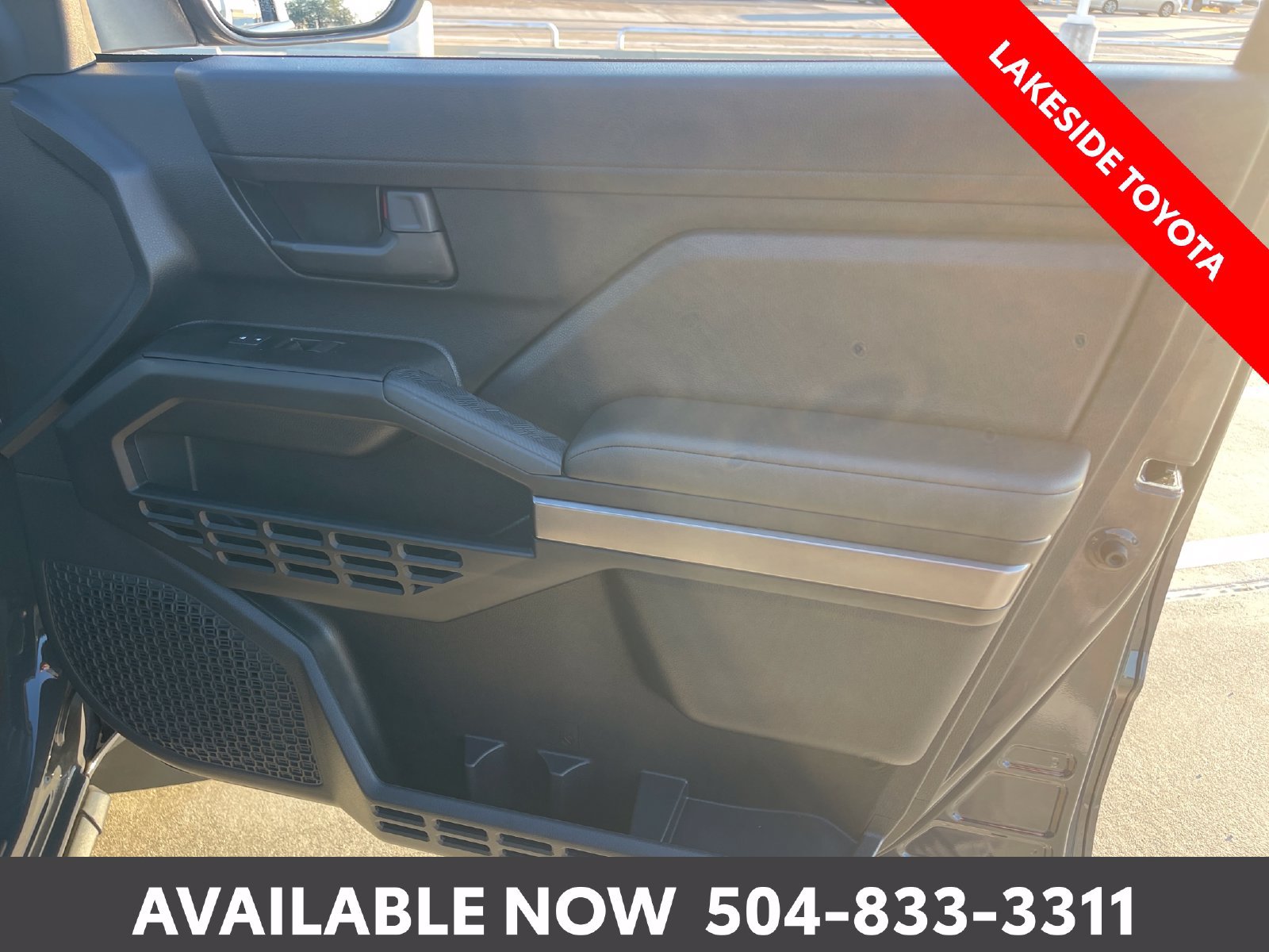 Certified 2025 Toyota 4Runner SR5 AWD/4WD image 18