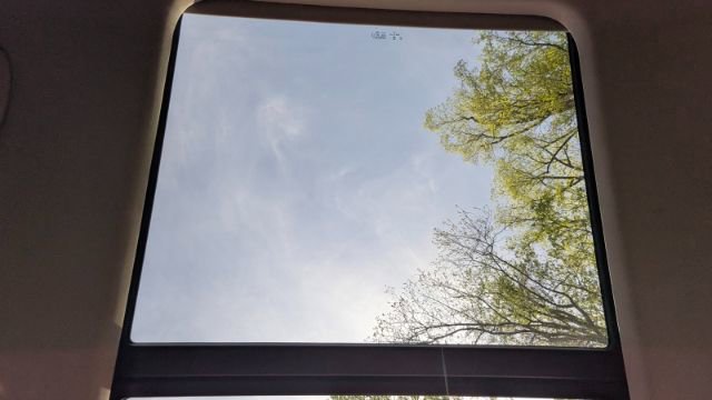 Used 2023 Volkswagen Atlas SE w/ Panoramic Sunroof Package image 44