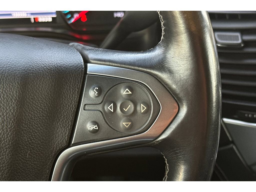 Used 2015 Chevrolet Suburban LS image 28