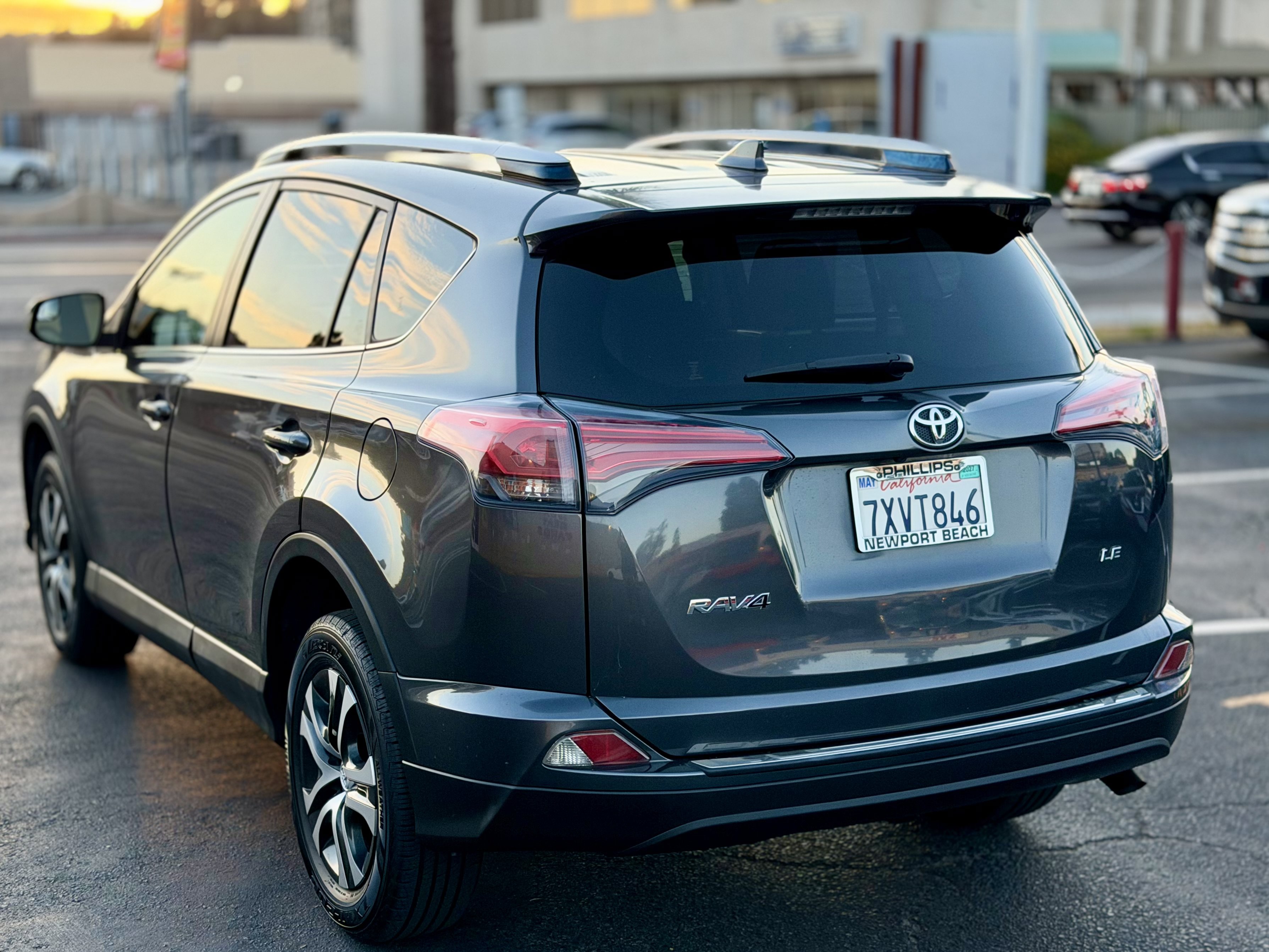 Used 2017 Toyota RAV4 LE w/ Carpet Mat Package FWD image 13