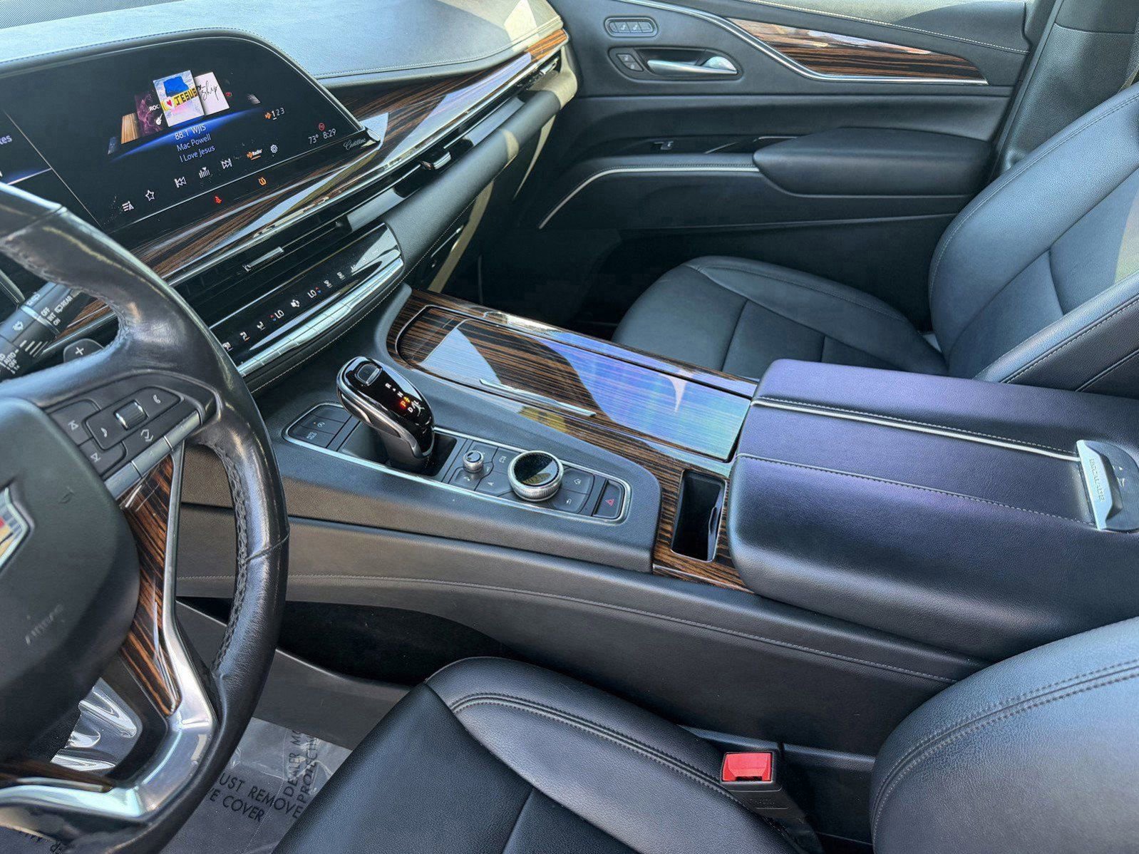 Used 2021 Cadillac Escalade Luxury RWD image 23