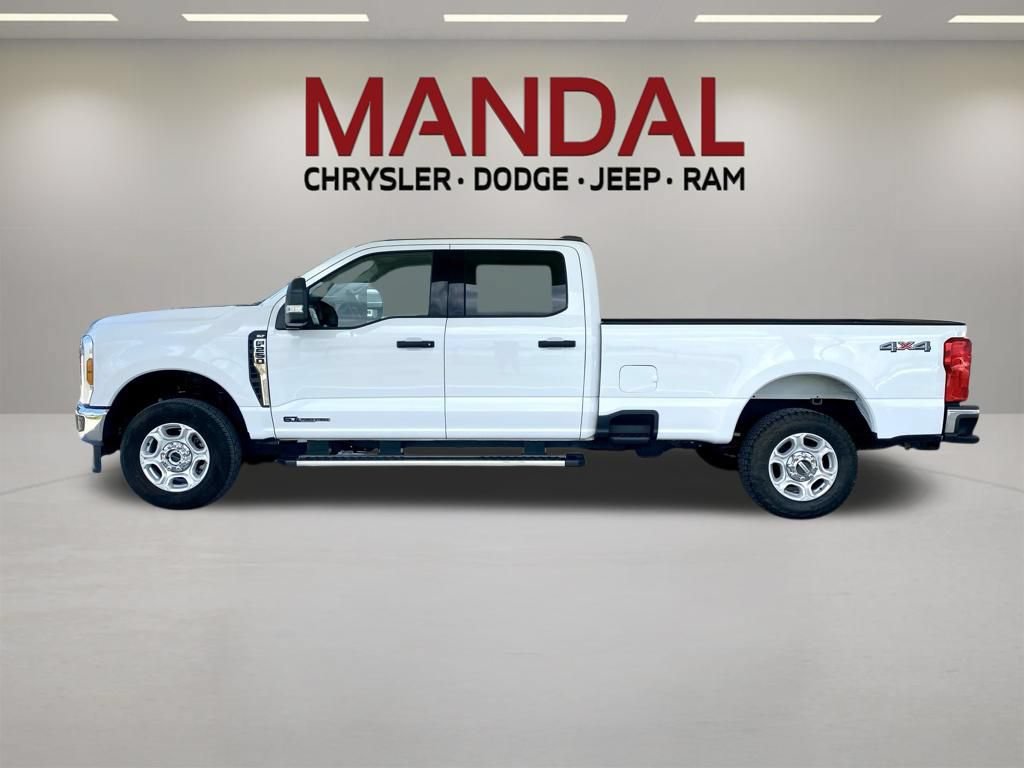 Used 2025 Ford F250 XLT AWD/4WD image 8