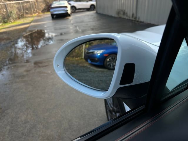 Used 2018 Porsche Cayenne Platinum Edition image 14