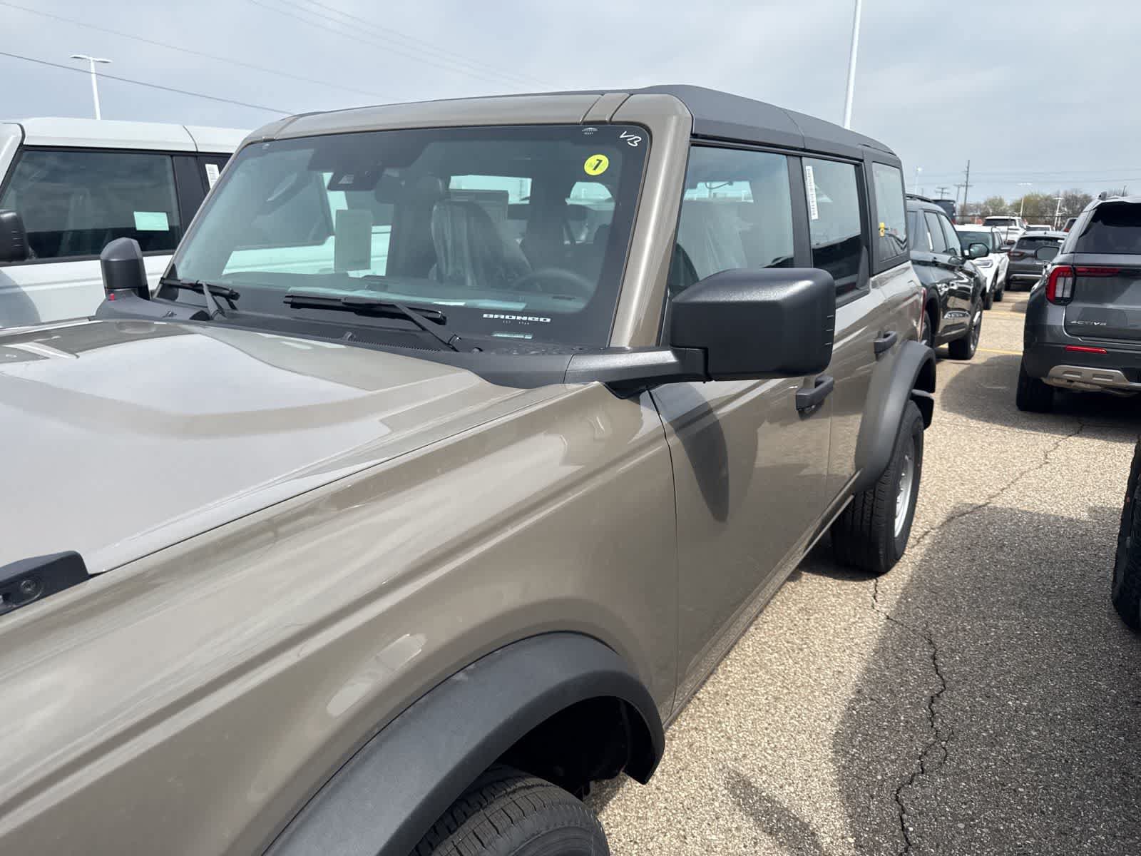 New 2026 Ford Bronco 4-Door AWD/4WD image 18