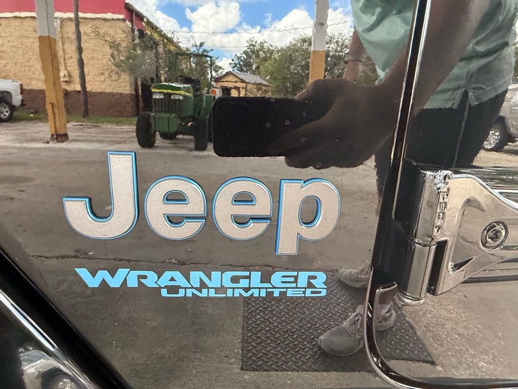 Used 2022 Jeep Wrangler Unlimited Rubicon 4xe w/ Steel Bumper Group image 44