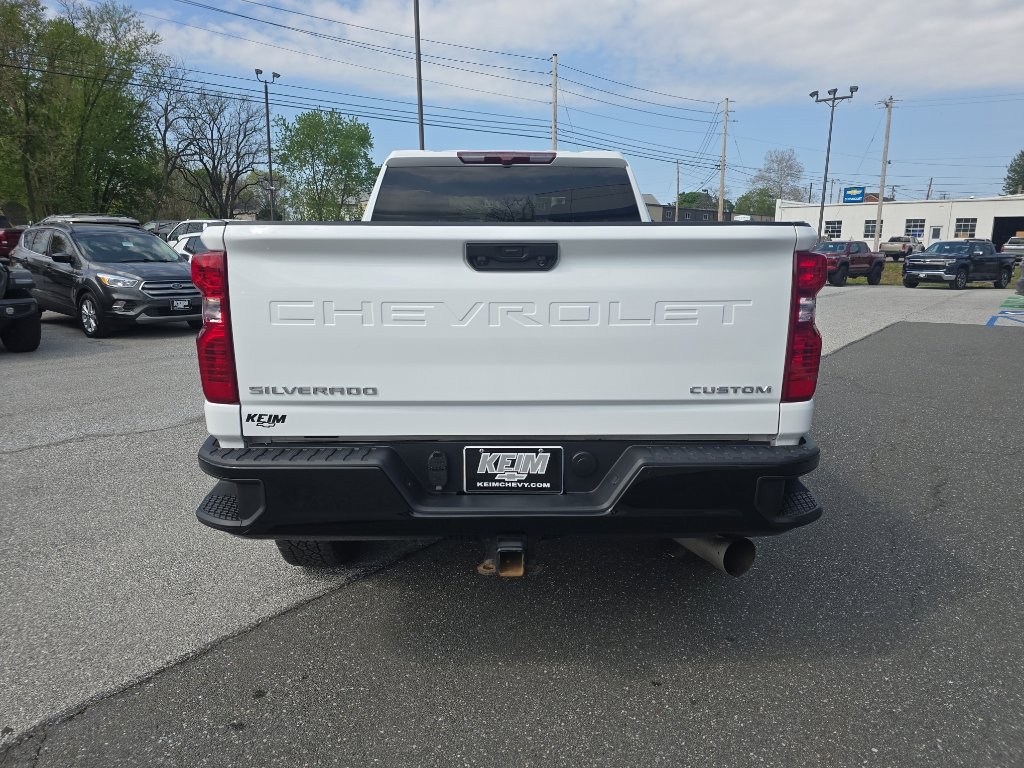 Used 2023 Chevrolet Silverado 2500 Custom w/ Custom Value Package AWD/4WD image 6