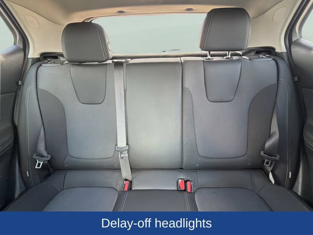 Used 2024 Buick Encore GX Preferred FWD image 17