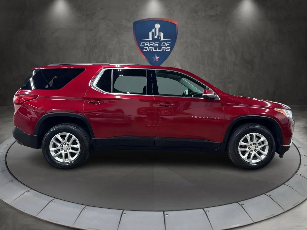 Used 2021 Chevrolet Traverse LT image 6