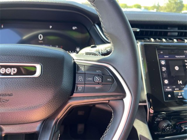 Certified 2023 Jeep Grand Cherokee L Laredo image 18