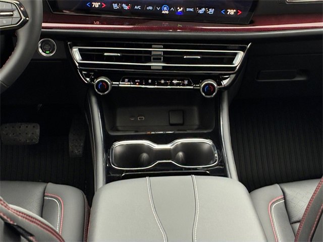 New 2026 Chevrolet Traverse RS w/ LPO, Floor Liner Package image 20